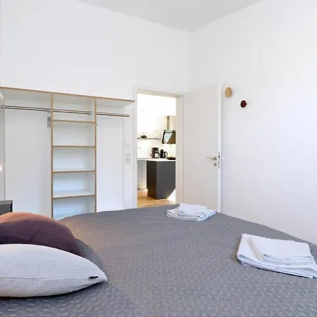 Holiday home Stunning In Lembruch-duemmer With Kitchen *