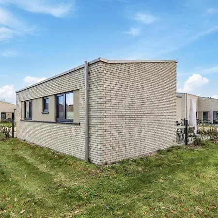 Stunning In Lembruch-duemmer With Kitchen Holiday home Lembruch